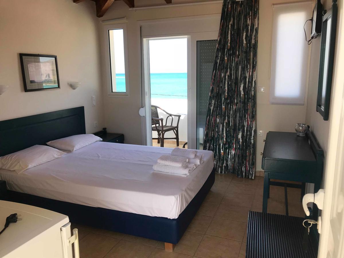 Lafotel Elafonissos Bagian luar foto