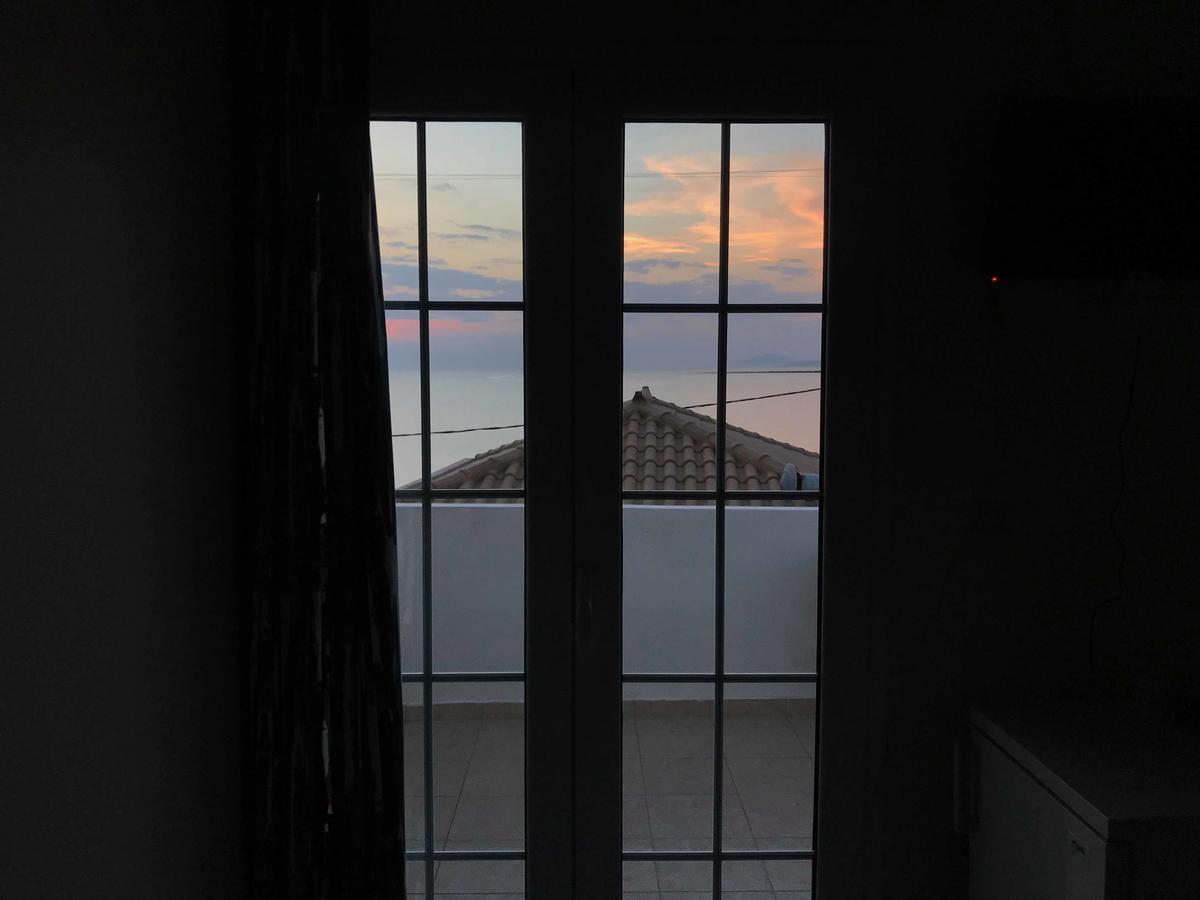 Lafotel Elafonissos Bagian luar foto